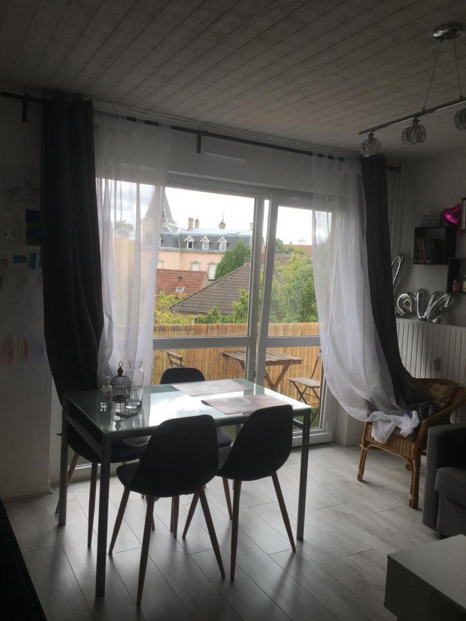 2 Pieces - Quartier Calme - Parking Gratuit Lägenhet Metz Exteriör bild
